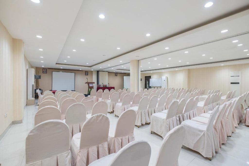 Collection O 1279 Hotel Grand Celino נקסר מראה חיצוני תמונה