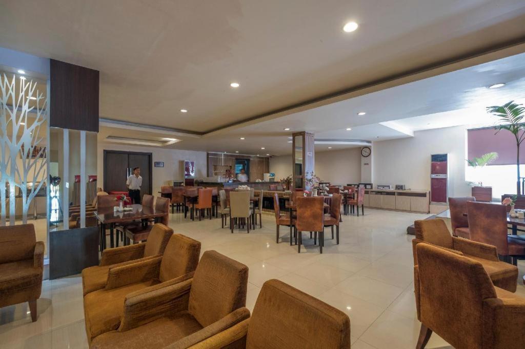 Collection O 1279 Hotel Grand Celino נקסר מראה חיצוני תמונה